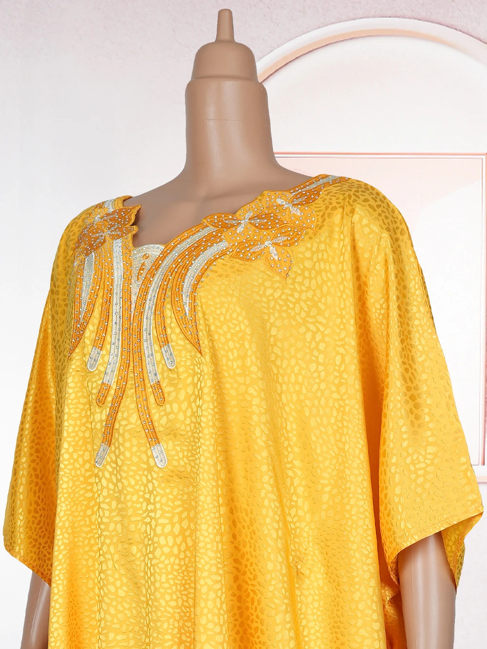 Luxury Abaya for Women – Caftan Boubou Dress for Evening & Party Wear